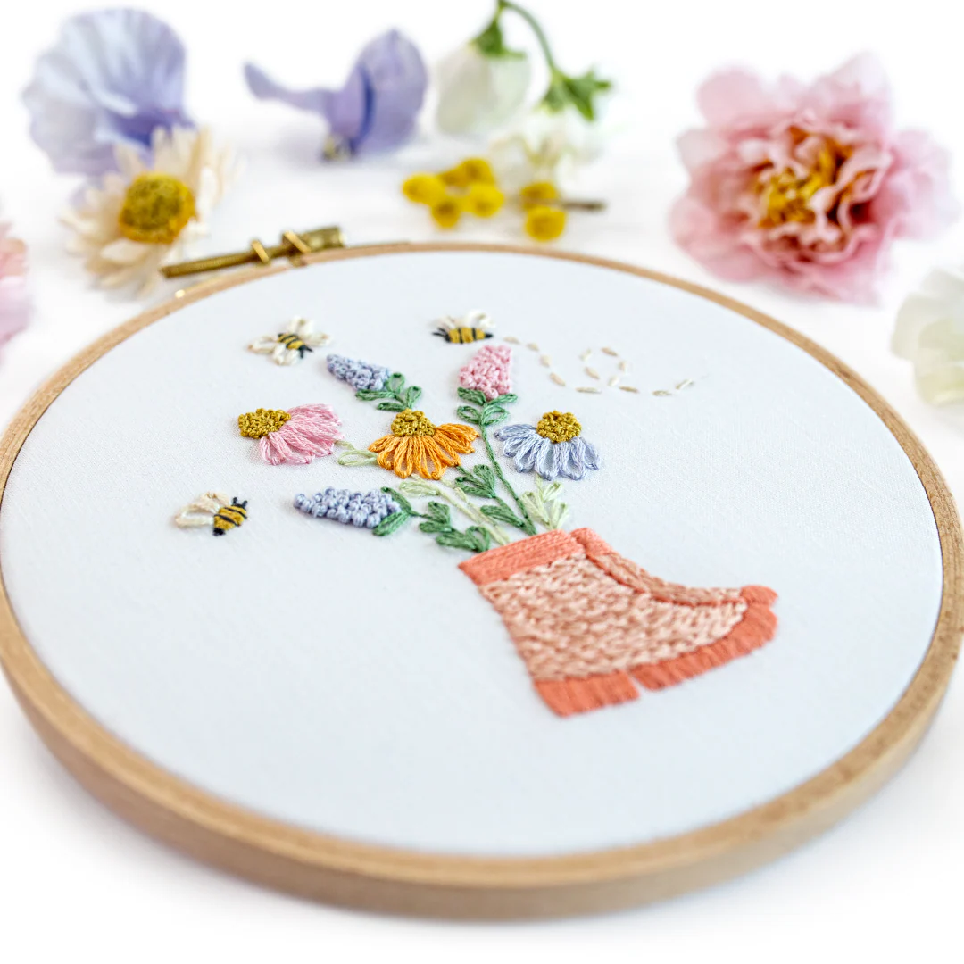 Boot-iful Bees Beginner Kit - Image 3
