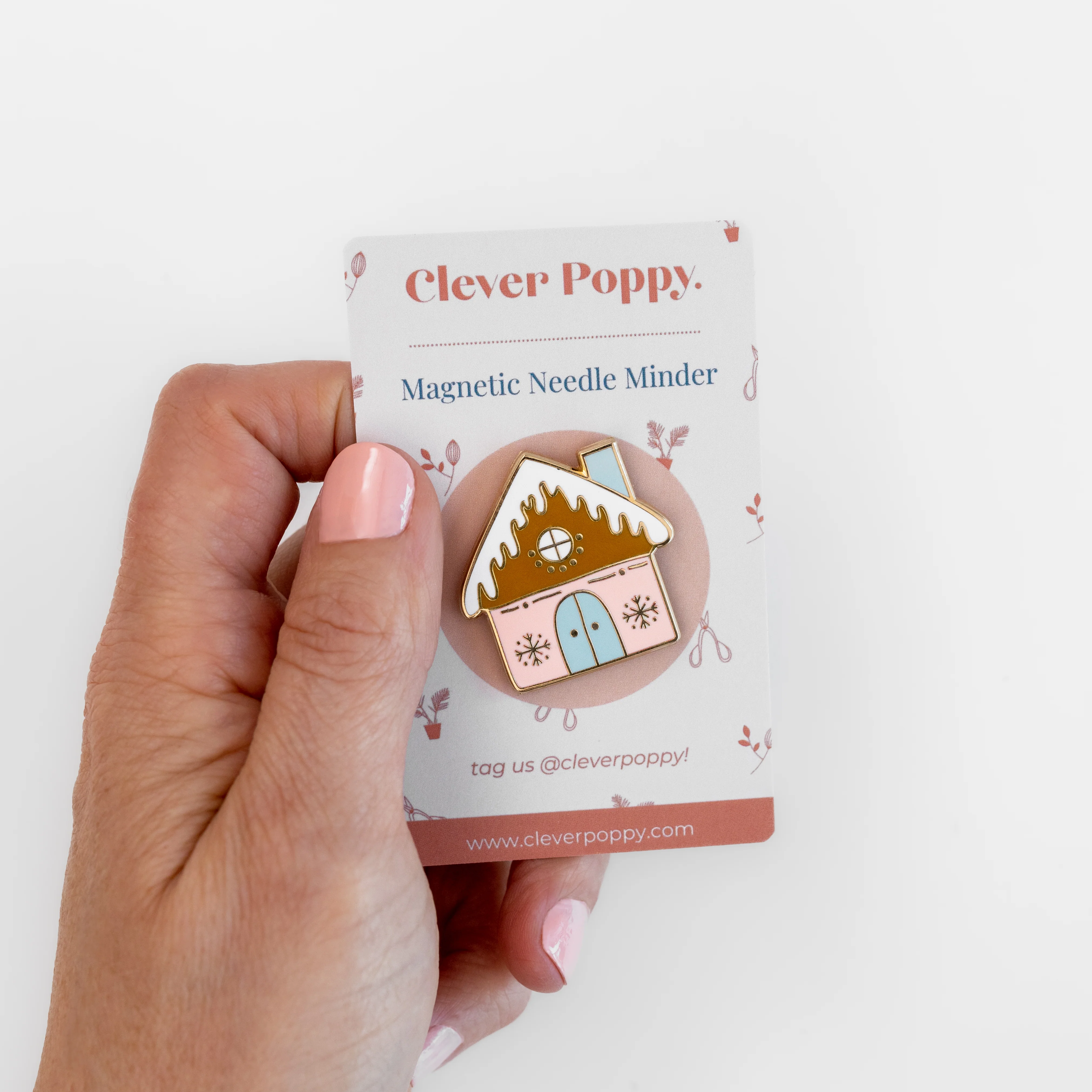 Gingerbread House Magnetic Needle Minder - Image 2